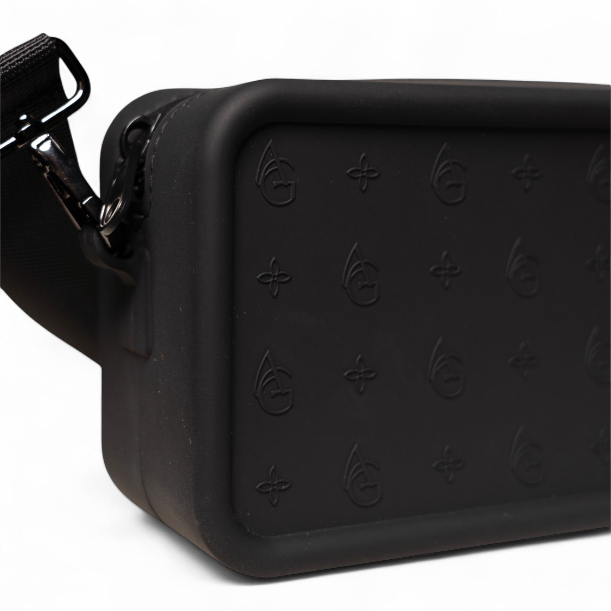 Auguri Men Crossbody Bag Black